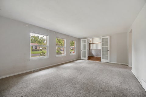 Tiny photo for 1505 E Michele Drive, Palatine, IL 60074 (MLS # 12769392)