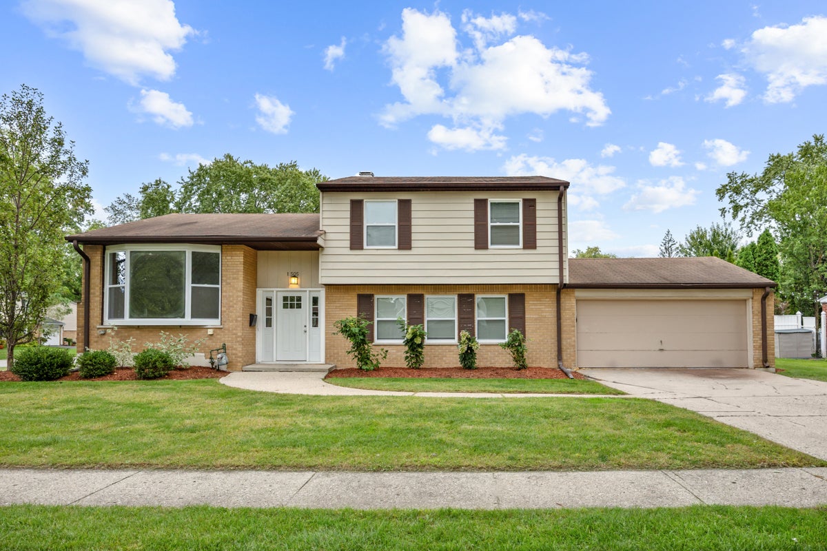 1505 E Michele Drive