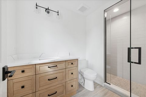 Tiny photo for 153 S Kenmore Avenue, Elmhurst, IL 60126 (MLS # 12470714)