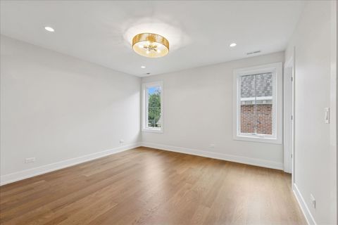 Tiny photo for 153 S Kenmore Avenue, Elmhurst, IL 60126 (MLS # 12470714)