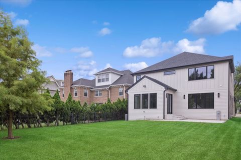 Tiny photo for 153 S Kenmore Avenue, Elmhurst, IL 60126 (MLS # 12470714)