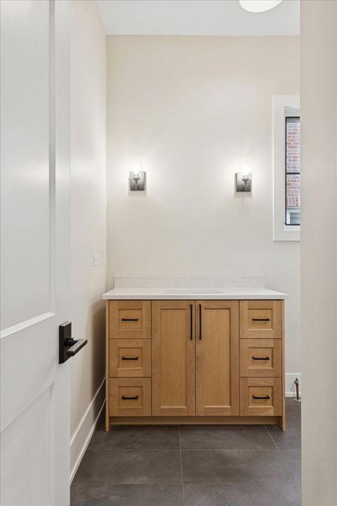 Tiny photo for 153 S Kenmore Avenue, Elmhurst, IL 60126 (MLS # 12470714)