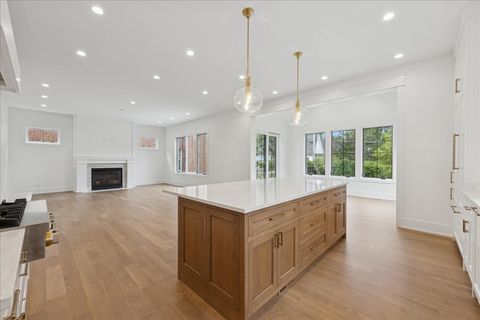 Tiny photo for 153 S Kenmore Avenue, Elmhurst, IL 60126 (MLS # 12470714)