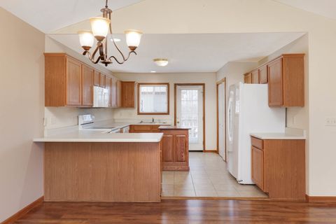 Tiny photo for 1407 Windham Hill Road #1407, Bloomington, IL 61704 (MLS # 12570897)