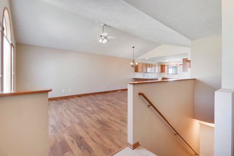 Tiny photo for 1407 Windham Hill Road #1407, Bloomington, IL 61704 (MLS # 12570897)