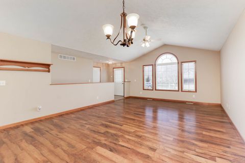 Tiny photo for 1407 Windham Hill Road #1407, Bloomington, IL 61704 (MLS # 12570897)