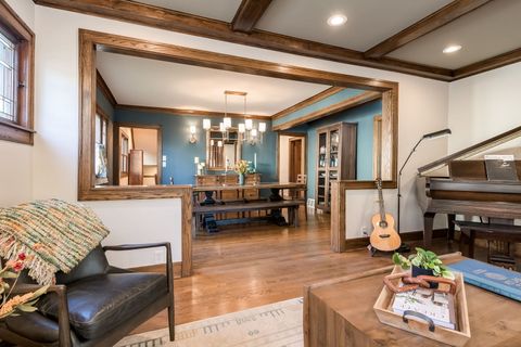 Tiny photo for 806 N Grove Avenue, Oak Park, IL 60302 (MLS # 12505366)