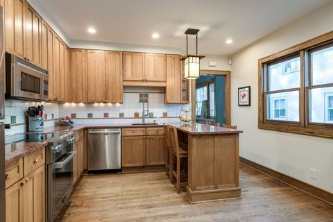 Tiny photo for 806 N Grove Avenue, Oak Park, IL 60302 (MLS # 12505366)