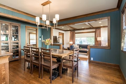 Tiny photo for 806 N Grove Avenue, Oak Park, IL 60302 (MLS # 12505366)