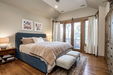 Tiny photo for 806 N Grove Avenue, Oak Park, IL 60302 (MLS # 12505366)