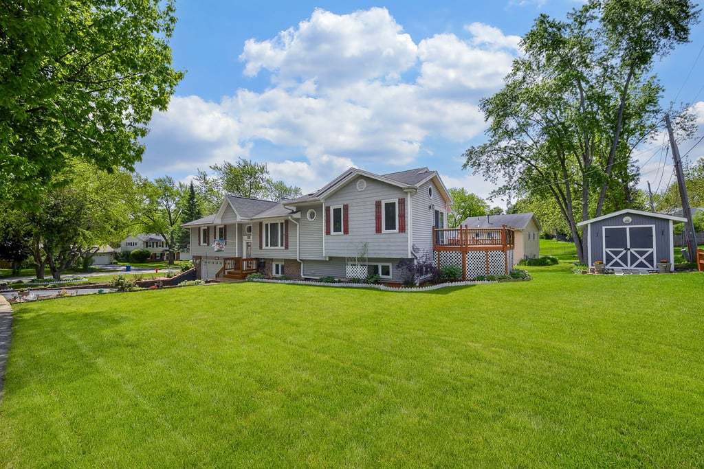 110 Oakwood Lane