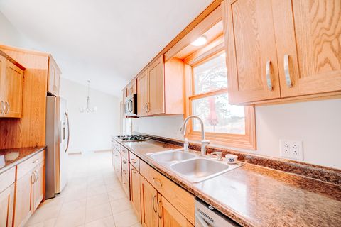 Tiny photo for 1985 N 670 E Road, Gilman, IL 60938 (MLS # 12489317)