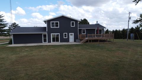 Tiny photo for 1985 N 670 E Road, Gilman, IL 60938 (MLS # 12489317)