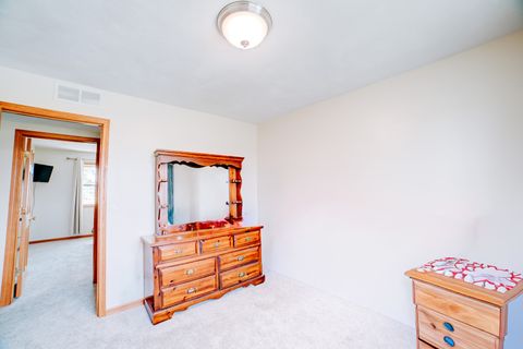Tiny photo for 1985 N 670 E Road, Gilman, IL 60938 (MLS # 12489317)