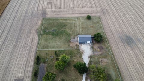 Tiny photo for 1985 N 670 E Road, Gilman, IL 60938 (MLS # 12489317)