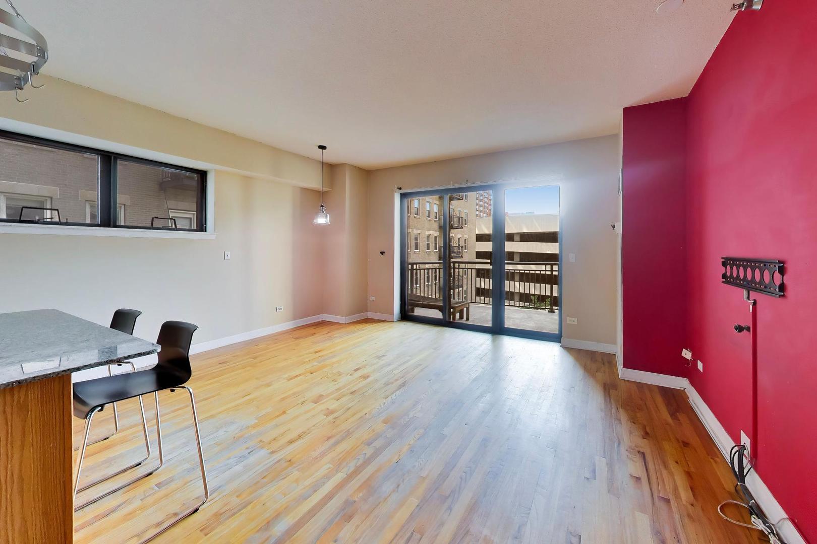 41 E 8th Street 904