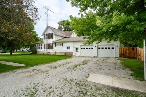 Tiny photo for 200 E Scott Street, Odell, IL 60460 (MLS # 12738666)
