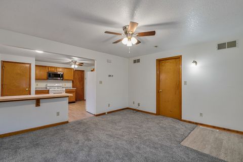 Tiny photo for 147 N Fulton Avenue, Bradley, IL 60915 (MLS # 12519671)