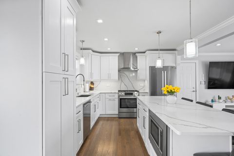 Tiny photo for 1211 Highland Drive, Prospect Heights, IL 60070 (MLS # 12574678)