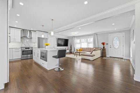 Tiny photo for 1211 Highland Drive, Prospect Heights, IL 60070 (MLS # 12574678)