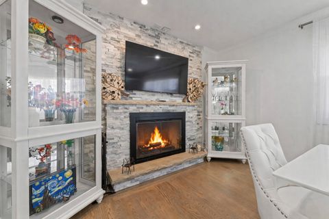 Tiny photo for 1211 Highland Drive, Prospect Heights, IL 60070 (MLS # 12574678)