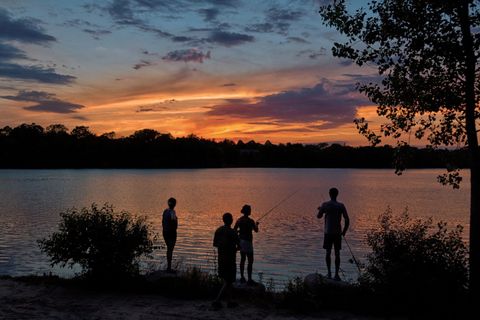 Tiny photo for 33 Shoreline Road #B, Lake Barrington, IL 60010 (MLS # 12611199)