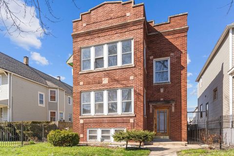 4732 W Shakespeare Avenue Chicago IL 60639