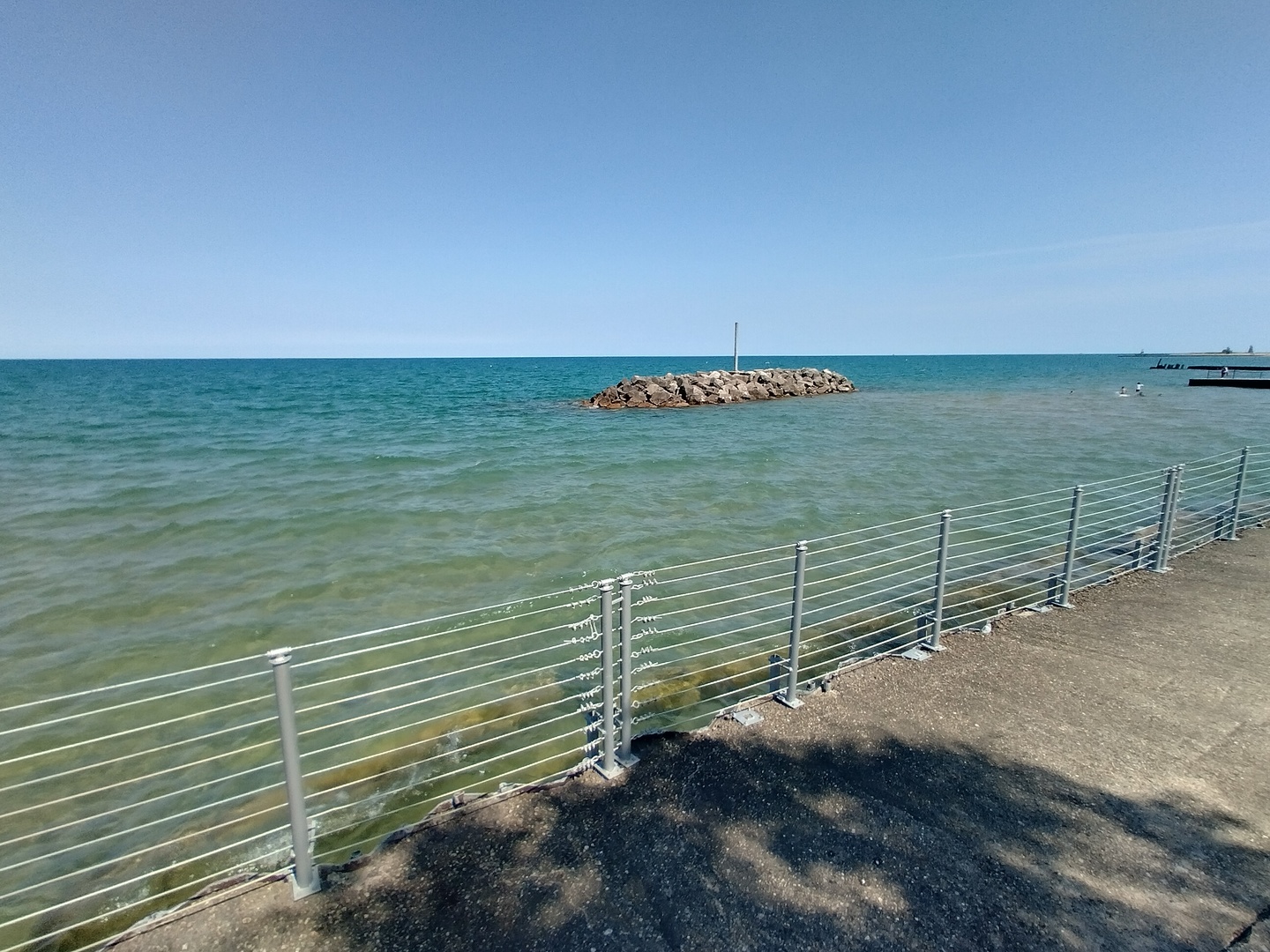 1216 W Jarvis Avenue G