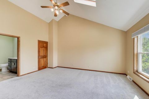 Tiny photo for 552 Irvington Court, Bartlett, IL 60103 (MLS # 12482619)
