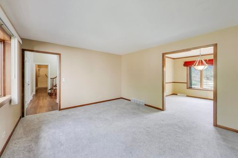 Tiny photo for 552 Irvington Court, Bartlett, IL 60103 (MLS # 12482619)