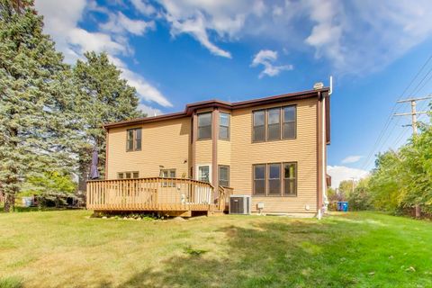 Tiny photo for 552 Irvington Court, Bartlett, IL 60103 (MLS # 12482619)