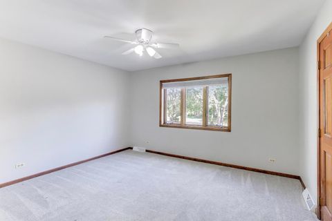 Tiny photo for 552 Irvington Court, Bartlett, IL 60103 (MLS # 12482619)