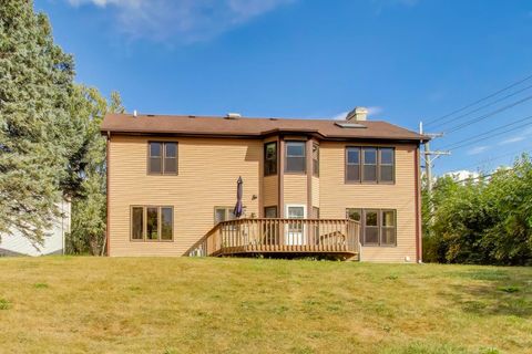 Tiny photo for 552 Irvington Court, Bartlett, IL 60103 (MLS # 12482619)