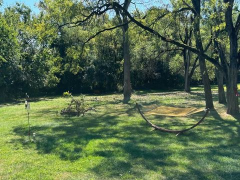 A home in Willowbrook