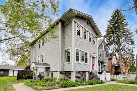 Tiny photo for 1028 Ashland Avenue, Evanston, IL 60202 (MLS # 12628166)