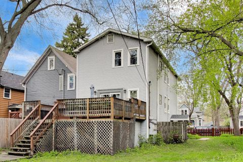 Tiny photo for 1028 Ashland Avenue, Evanston, IL 60202 (MLS # 12628166)