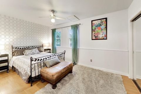 Tiny photo for 1028 Ashland Avenue, Evanston, IL 60202 (MLS # 12628166)