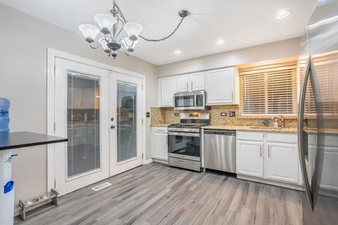Tiny photo for 525 Arlington Lane, South Elgin, IL 60177 (MLS # 12723229)