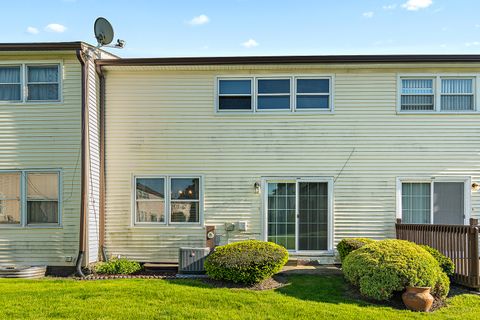 Tiny photo for 6838 Winston Drive, Tinley Park, IL 60477 (MLS # 12647052)