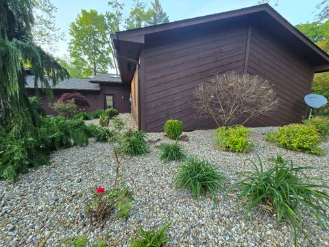 Tiny photo for 17647 N Old Centralia Lane, Mt Vernon, IL 62864 (MLS # 12629429)