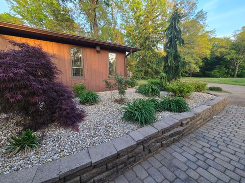 Tiny photo for 17647 N Old Centralia Lane, Mt Vernon, IL 62864 (MLS # 12629429)