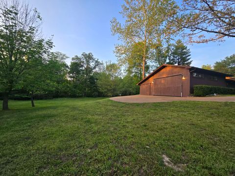Tiny photo for 17647 N Old Centralia Lane, Mt Vernon, IL 62864 (MLS # 12629429)