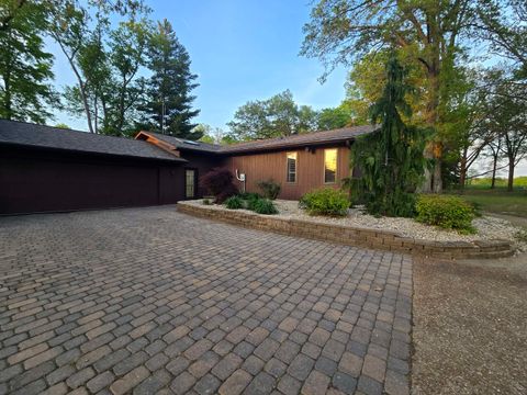 Tiny photo for 17647 N Old Centralia Lane, Mt Vernon, IL 62864 (MLS # 12629429)