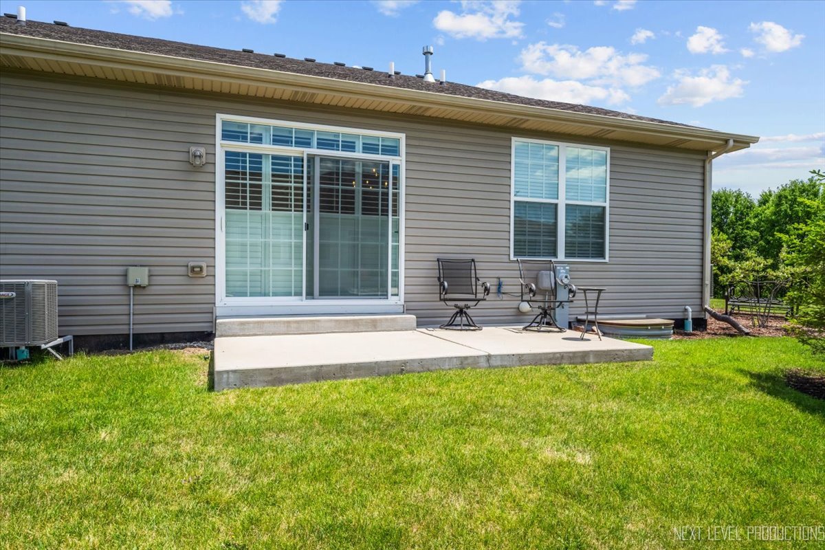 1126 Mandalay Lane 1126