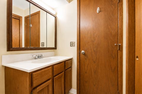 Tiny photo for 5447 W Lawrence Avenue #203, Chicago, IL 60630 (MLS # 12722050)