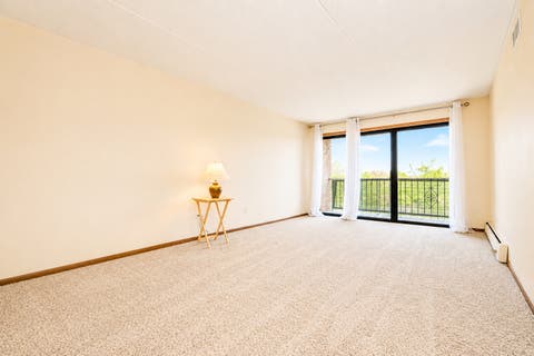 Tiny photo for 5447 W Lawrence Avenue #203, Chicago, IL 60630 (MLS # 12722050)