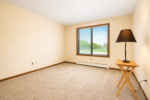 Tiny photo for 5447 W Lawrence Avenue #203, Chicago, IL 60630 (MLS # 12722050)