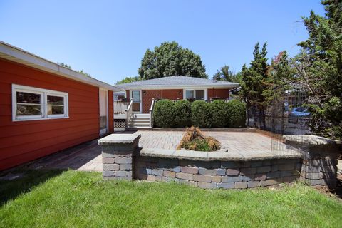 Tiny photo for 29 N Summit Avenue, Villa Park, IL 60181 (MLS # 12695660)
