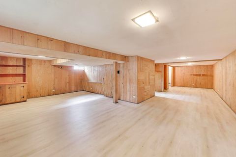 Tiny photo for 821 Warrenville Road, Wheaton, IL 60189 (MLS # 12500415)