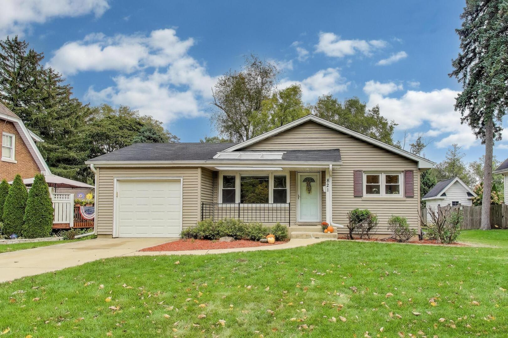 821 Warrenville Road